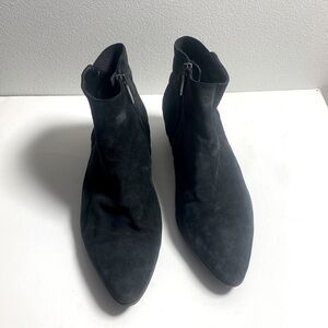 AQUATALIA Side Zip Franca Black Suede Pointed Toe Ankle Booties size 8.5